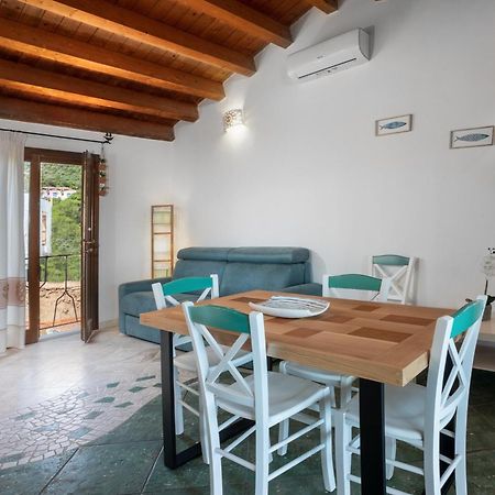 Villetta A Cannigione Exterior foto